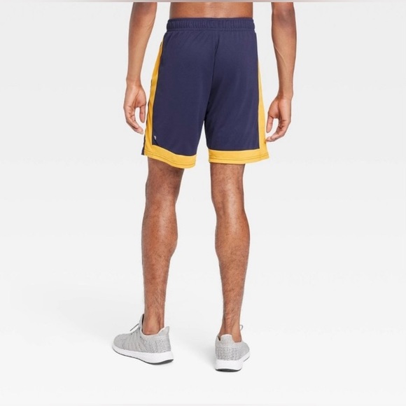 🆕 All in Motion 2 Basketball/Mesh Shorts NWT - Picture 3 of 6